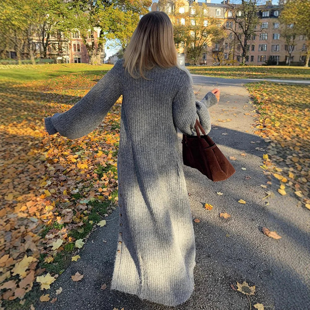 Ladossa: Luxe Gebreide Jurk met Knoopsluiting